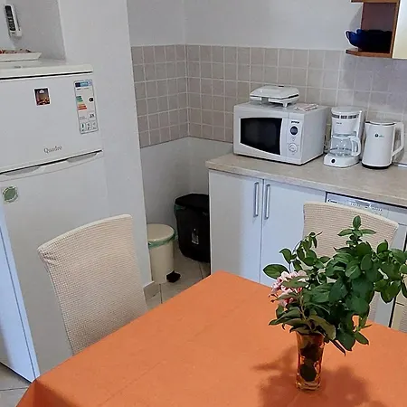 Apartmani Sonja Makarska Exterior photo