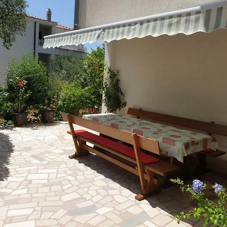 Apartmani Sonja Makarska Exterior photo